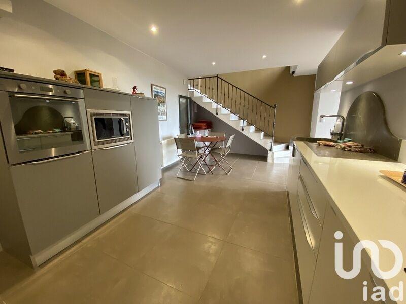 Maison de ville - 157 m² - 6 pièces