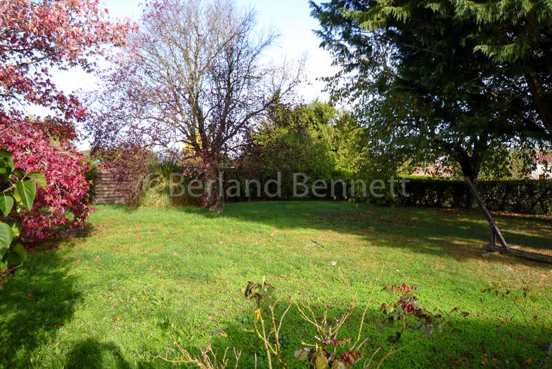 Maison en pierre - 166 m² - 9 pièces