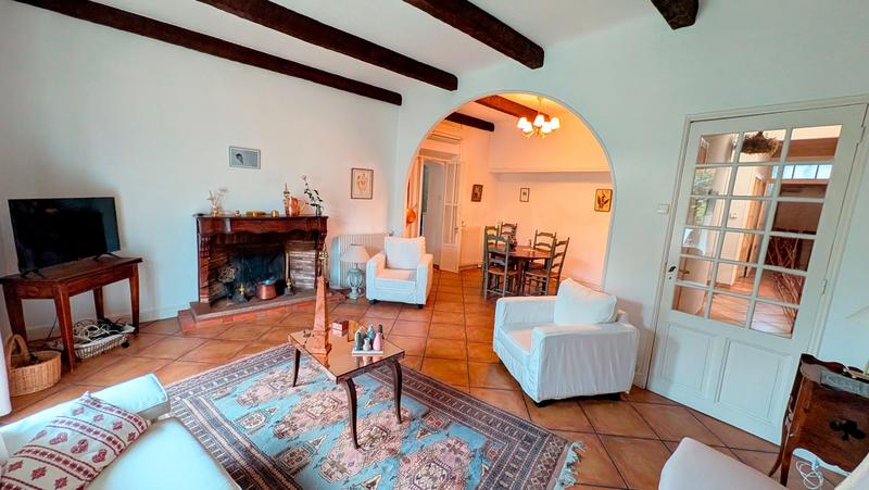 Maison traditionnelle - 165 m² - 7 pièces