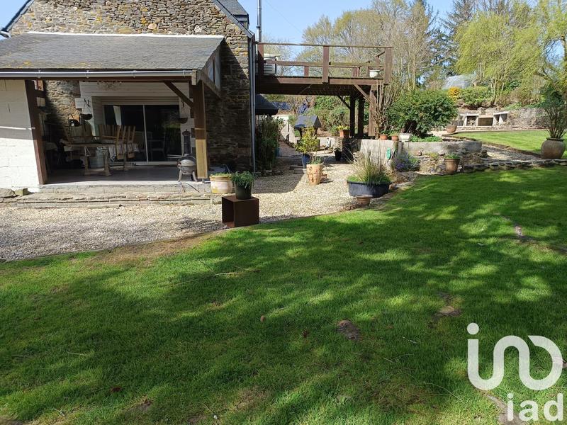 Maison - 205 m² - 7 pièces