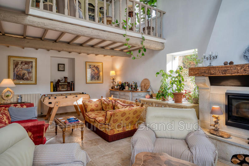 Bastide - 370 m² - 11 pièces