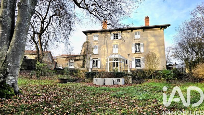 Maison de campagne - 340 m² - 8 pièces