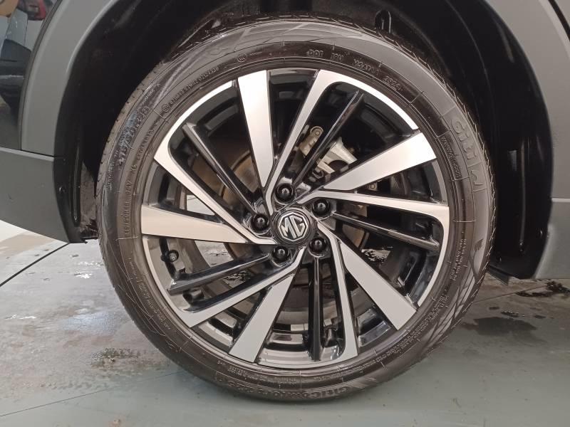 Mg Zs 1.5 l Hybrid+ 197 ch Luxury