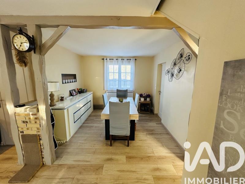 Maison - 93 m² - 4 pièces