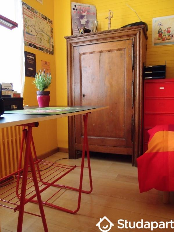 Chambre - 9 m² - 1 pièce