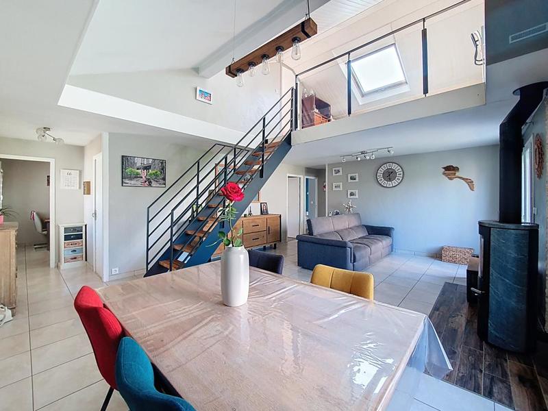 Maison - 126 m² - 5 pièces