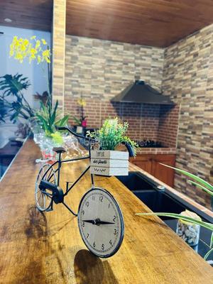 Maison - 170 m² - 8 pièces