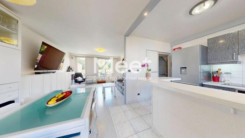 Duplex - 80 m² - 4 pièces