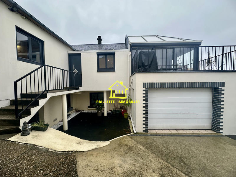 Maison - 95 m² - 5 pièces