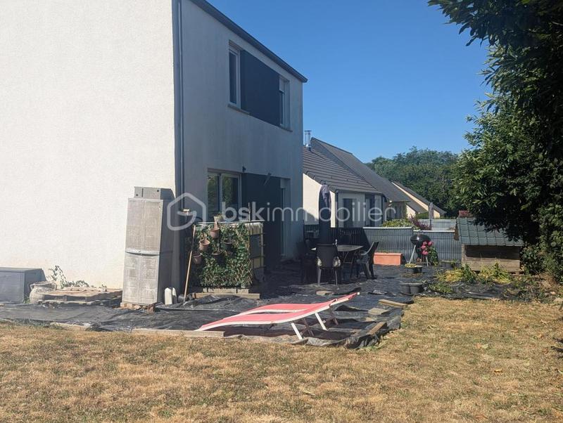 Maison traditionnelle - 109 m² - 6 pièces