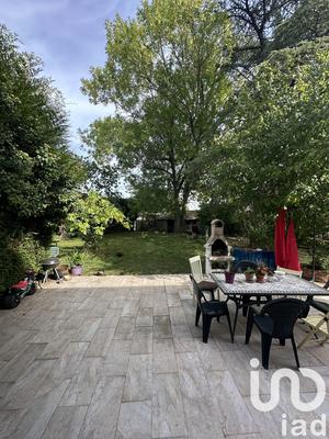 Maison - 186 m² - 8 pièces