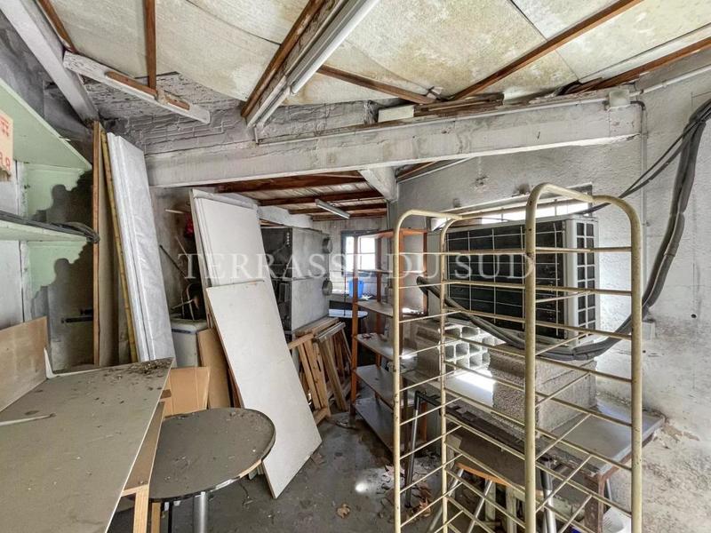 Immeuble - 86 m² - 5 pièces