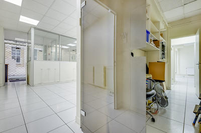 Local commercial - 136 m²