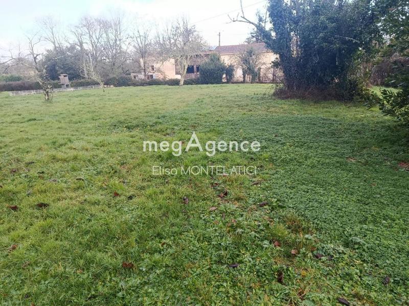 Terrain constructible - 1 159 m²