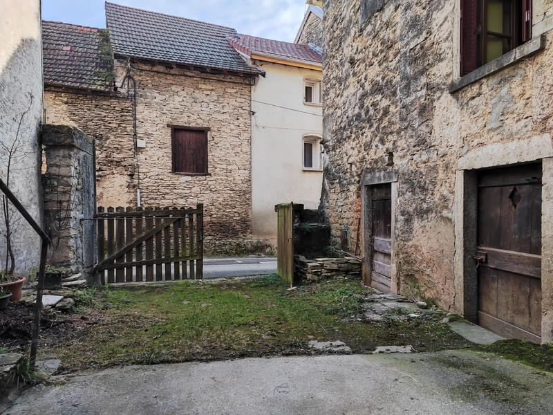 Maison de village - 86 m² - 5 pièces
