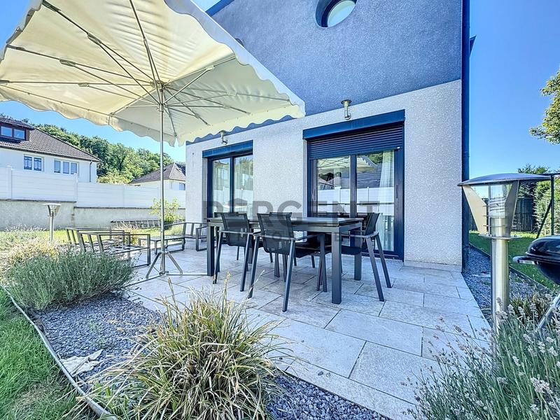 Maison contemporaine - 110 m² - 5 pièces