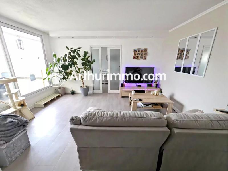 Appartement - 85 m² - 4 pièces