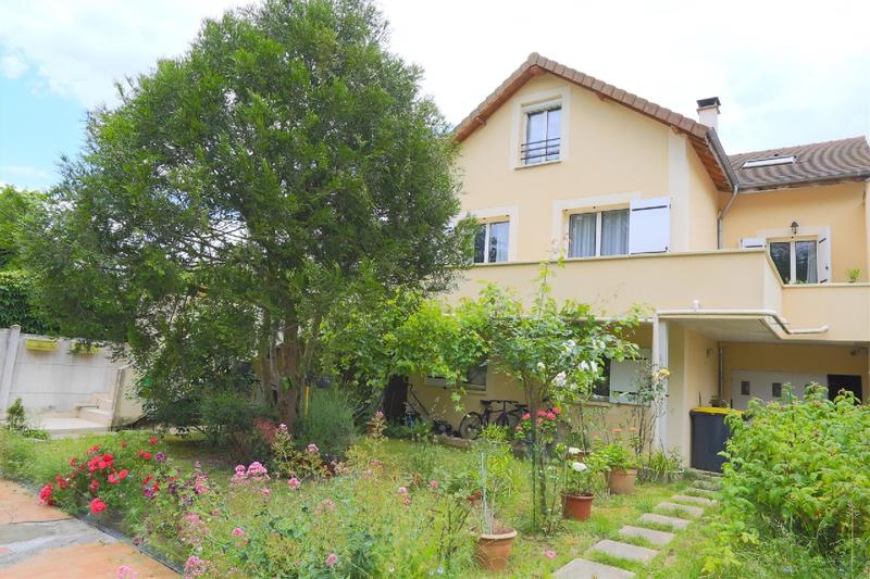Maison - 263 m² - 11 pièces