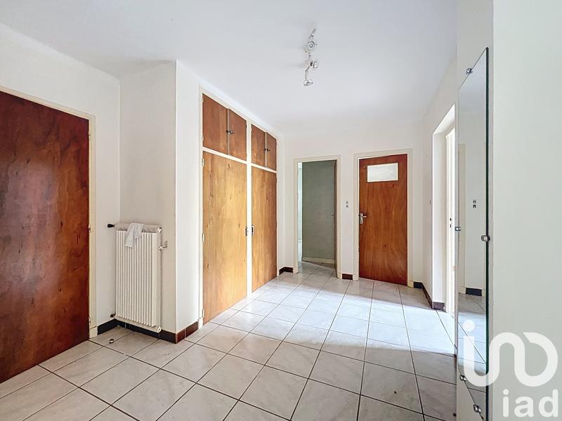 Maison - 186 m² - 10 pièces