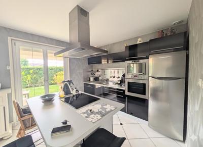 Maison - 150 m² - 6 pièces