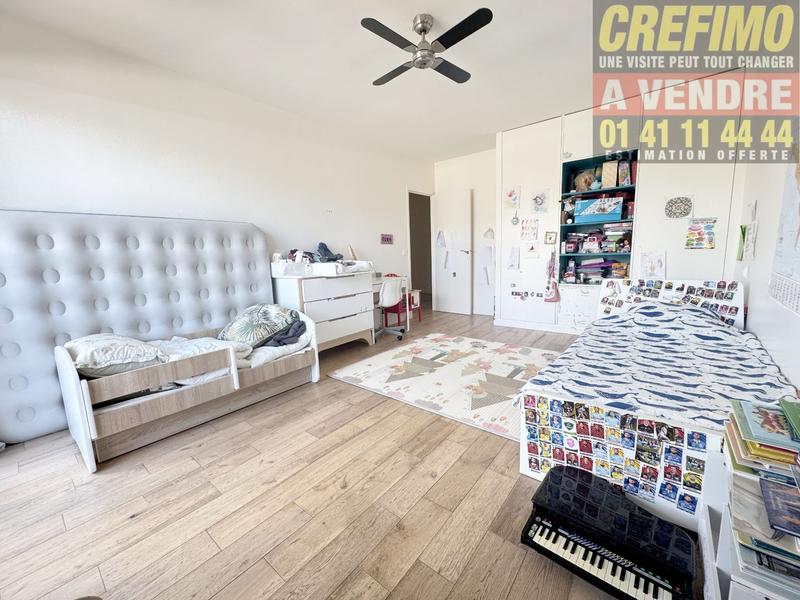 Appartement - 82 m² - 4 pièces