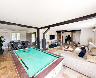 Maison - 160 m² - 6 pièces