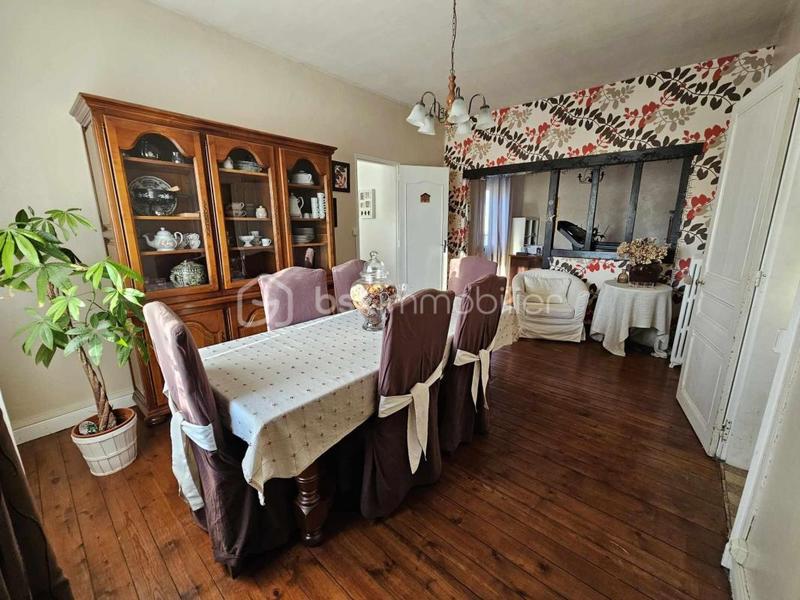 Maison - 153 m² - 7 pièces