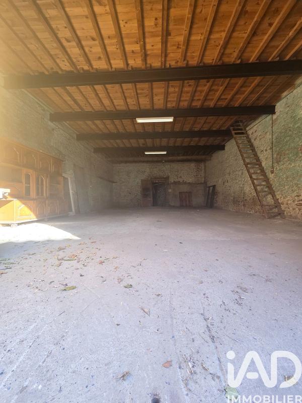 Ferme - 200 m² - 2 pièces