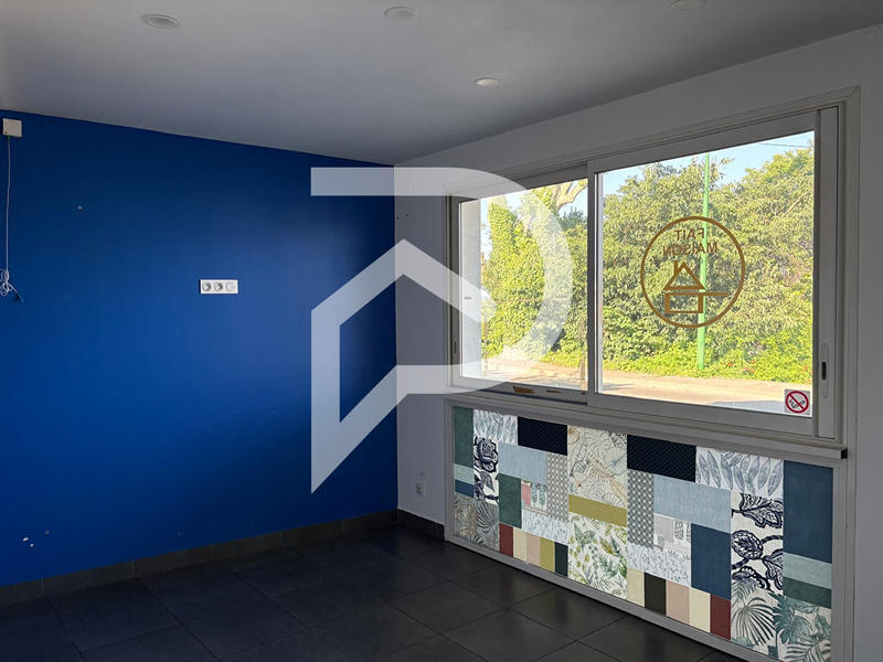 Local commercial - 80 m²