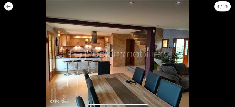 Maison d'architecte - 195 m² - 7 pièces