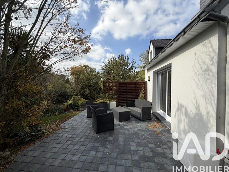 Maison - 137 m² - 6 pièces