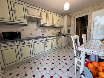 Maison - 105 m² - 6 pièces