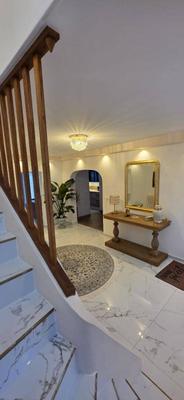 Maison - 195 m² - 7 pièces