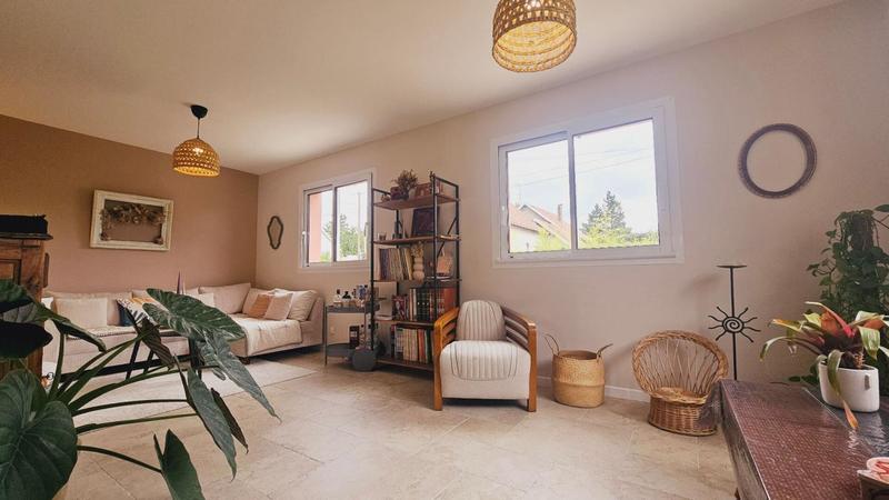 Maison - 145 m² - 7 pièces