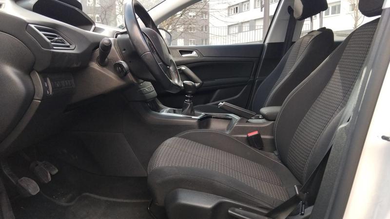 Peugeot 308 1.5 BlueHDi 130 Active Business