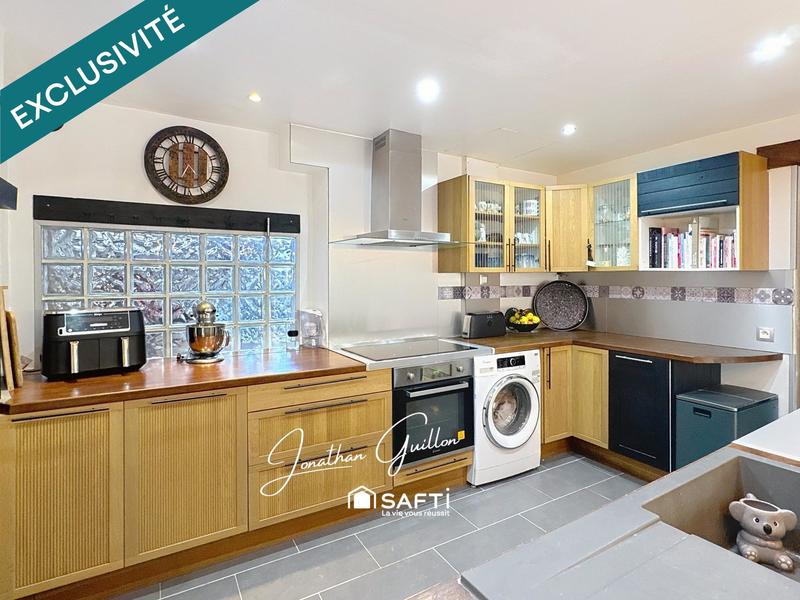 Maison - 140 m² - 5 pièces