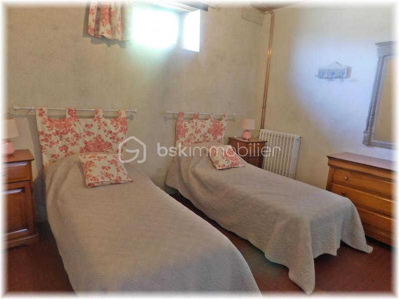 Corps de ferme - 437 m² - 16 pièces