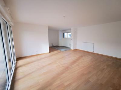 Appartement - 102 m² - 4 pièces