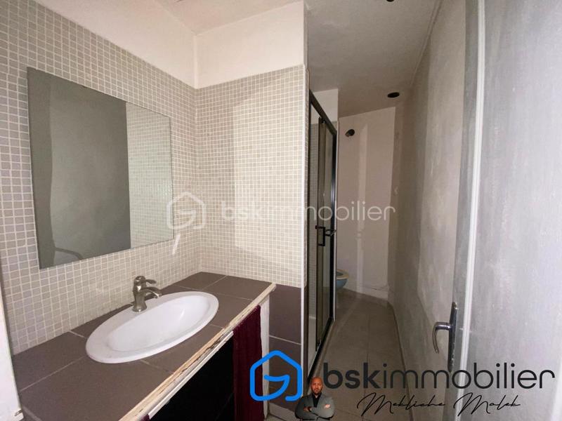 Immeuble - 187 m² - 11 pièces