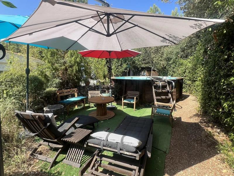 Villa - 170 m² - 8 pièces