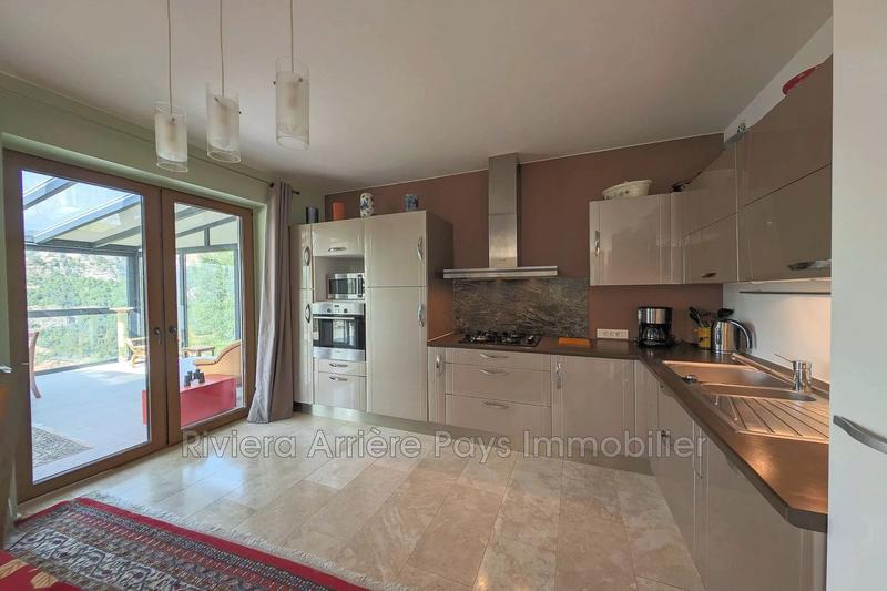 Maison - 142 m² - 5 pièces