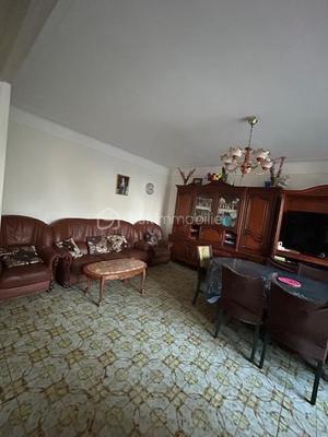 Maison - 190 m² - 10 pièces