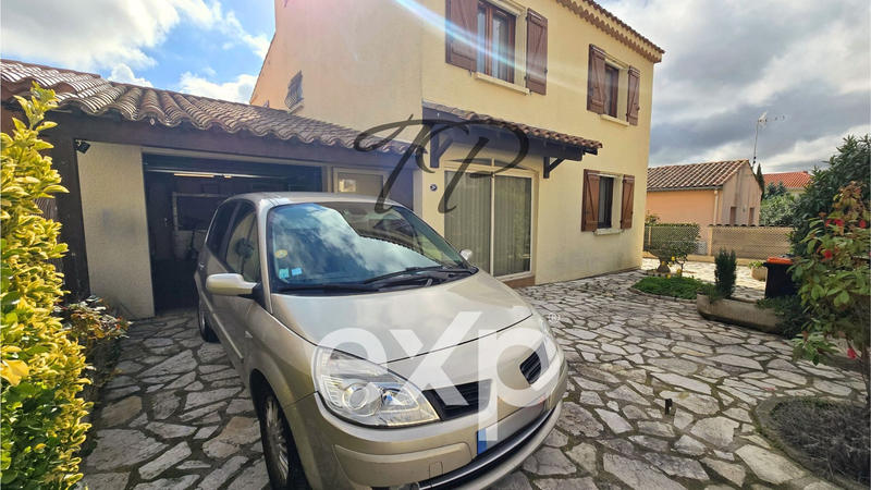 Maison traditionnelle - 179 m² - 7 pièces