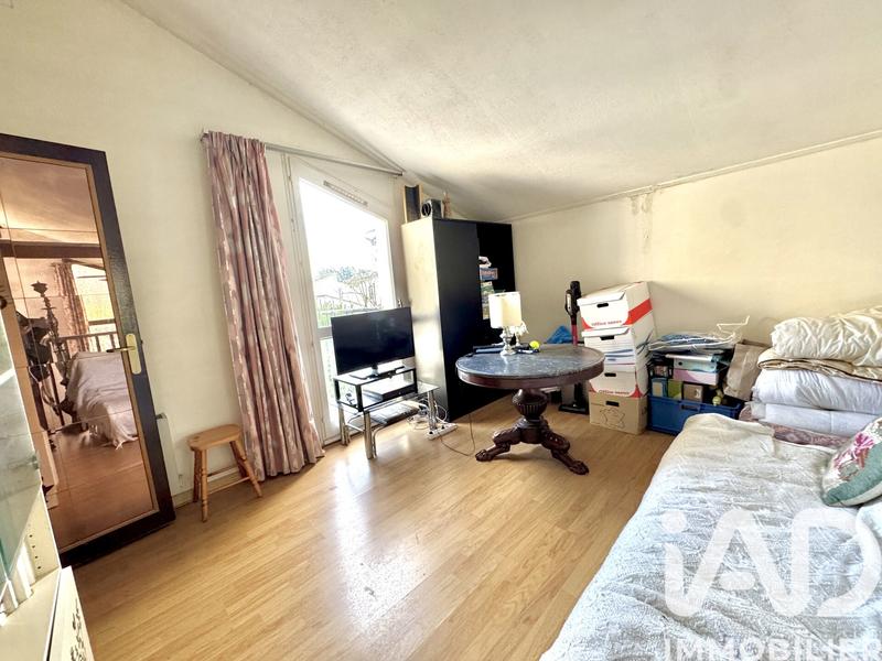 Maison - 97 m² - 5 pièces