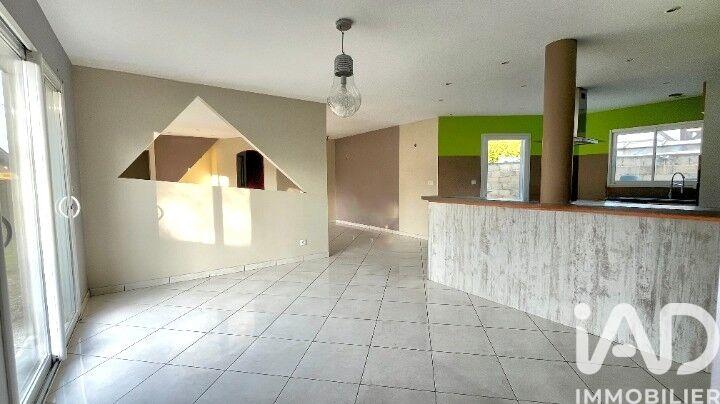 Maison - 159 m² - 5 pièces