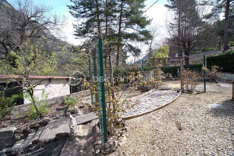 Maison traditionnelle - 65 m² - 3 pièces