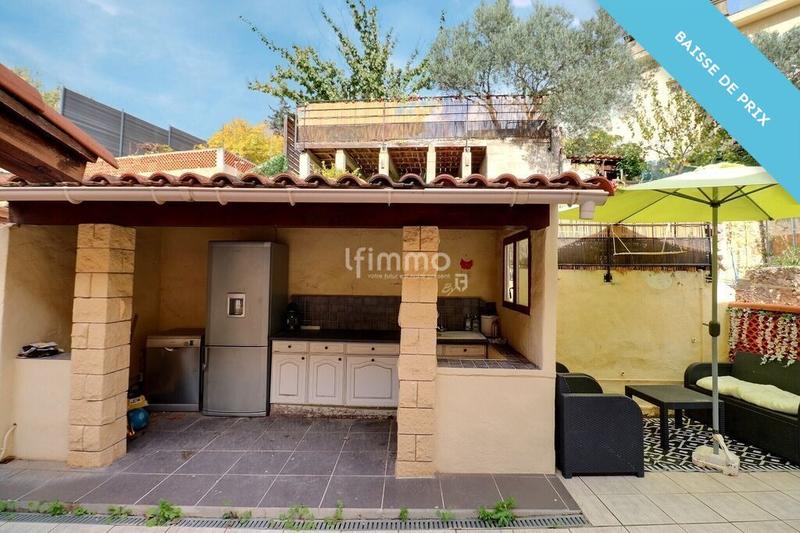 Maison - 101 m² - 5 pièces