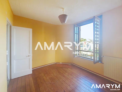 Maison - 56 m² - 5 pièces
