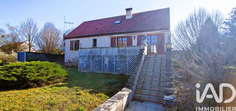 Maison - 122 m² - 6 pièces