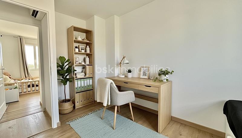 Villa - 80 m² - 4 pièces